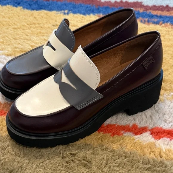 Camper NWOT Milah Lofers - Picture 2 of 6